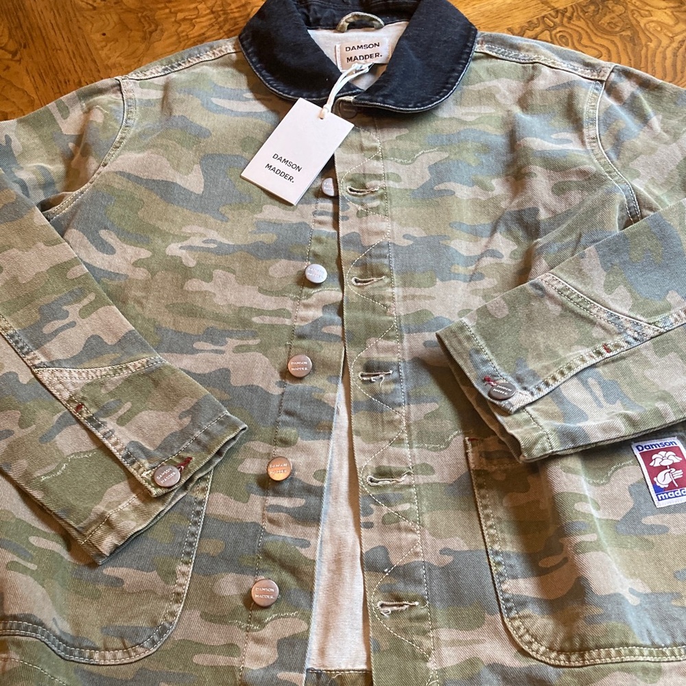 Camouflage Button-Up Jacket with Black Collar - Damson Madder Size 6 NWT